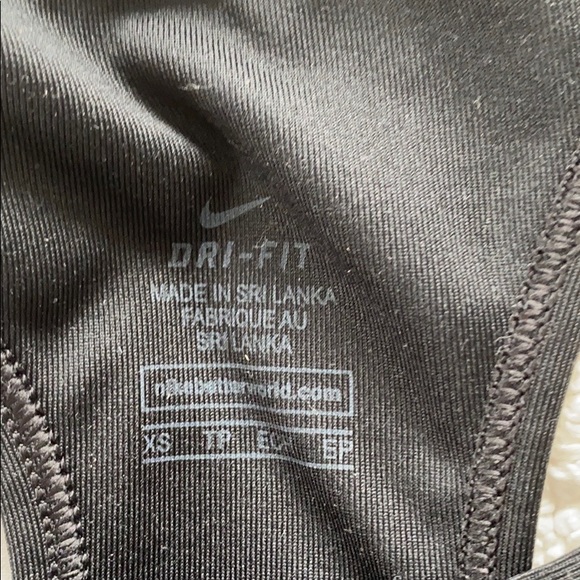 Women’s Nike Pro Sports Bra - Picture 3 of 3